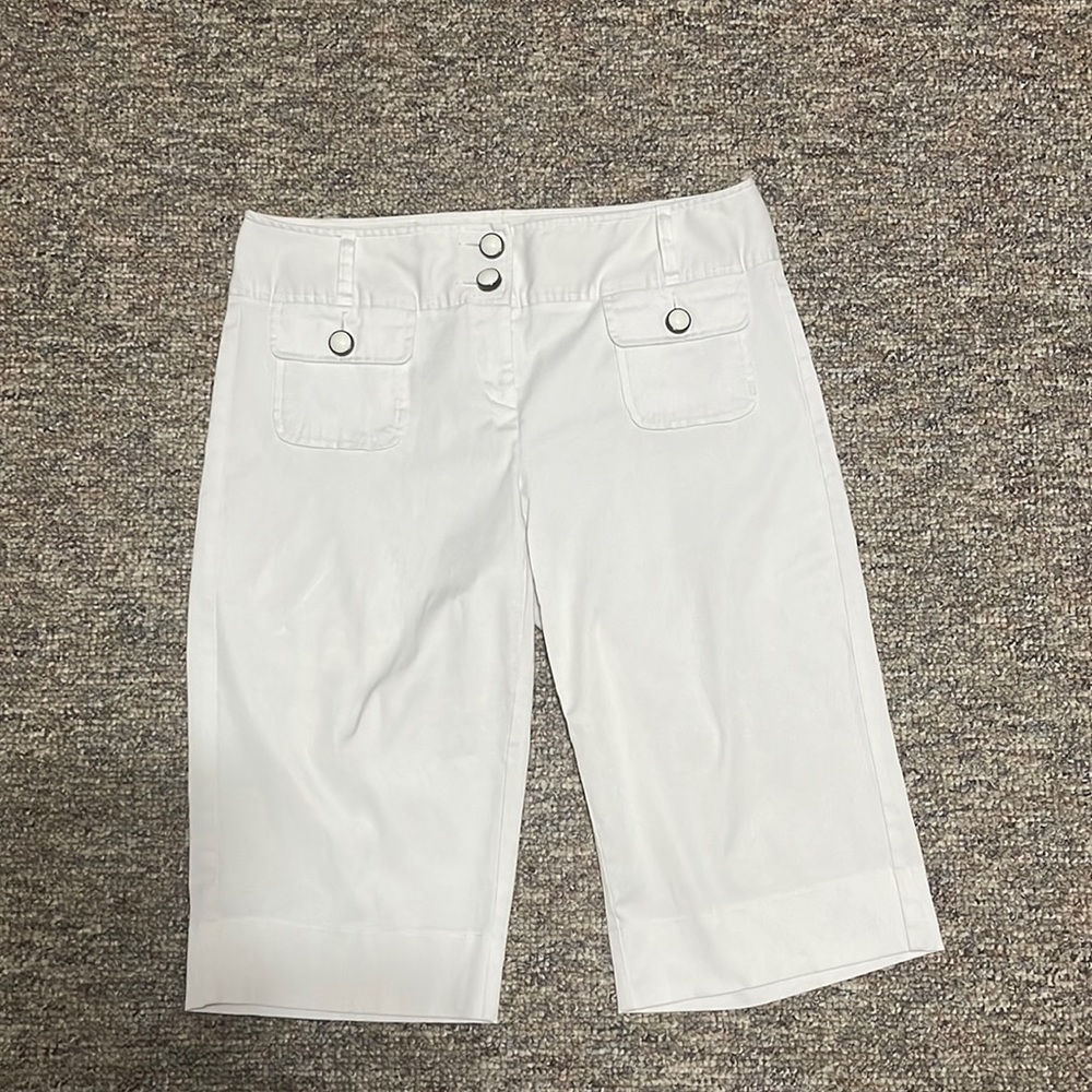 Ashley Stewart Capris. Nice Casualware for social gatherings.